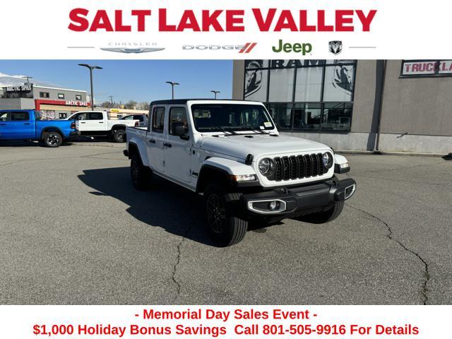 new 2024 Jeep Gladiator car, priced at $40,008