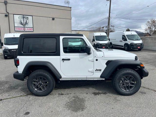 new 2025 Jeep Wrangler car, priced at $36,844