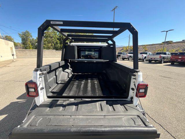 used 2020 Jeep Gladiator car, priced at $39,622