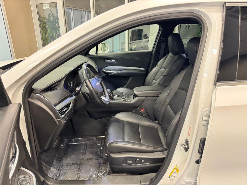 used 2019 Cadillac XT4 car, priced at $22,643