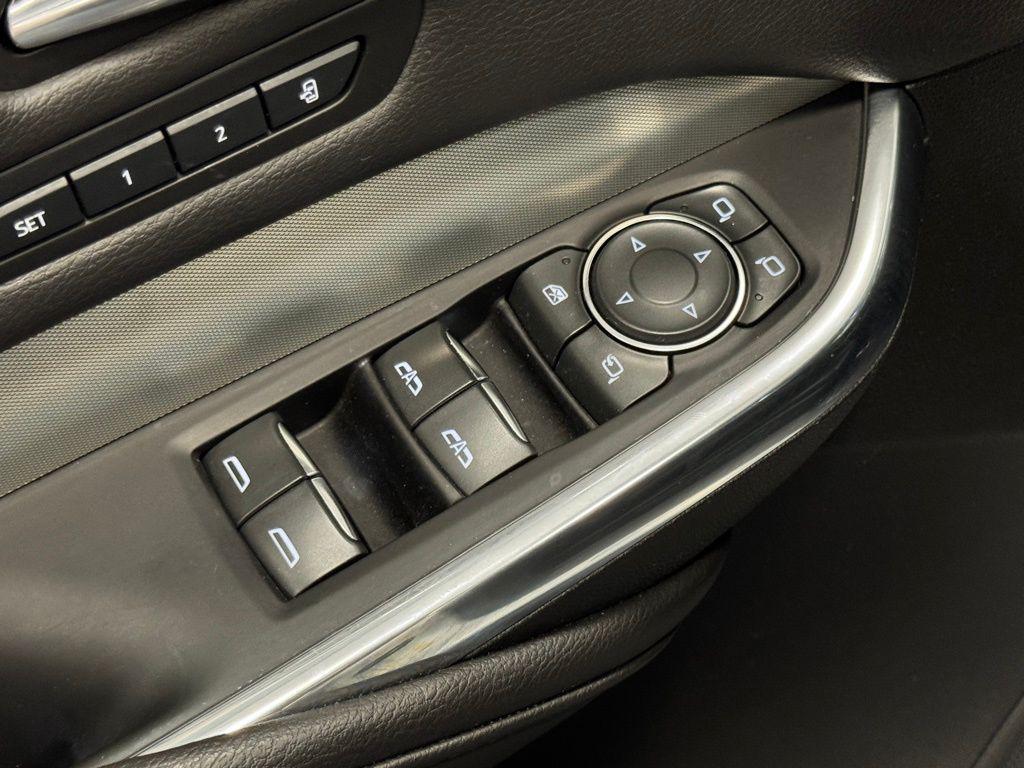 used 2019 Cadillac XT4 car, priced at $22,643