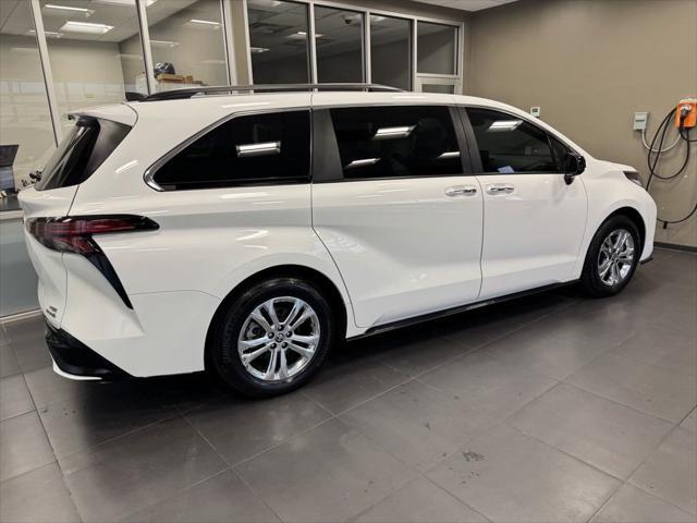 used 2022 Toyota Sienna car, priced at $43,588