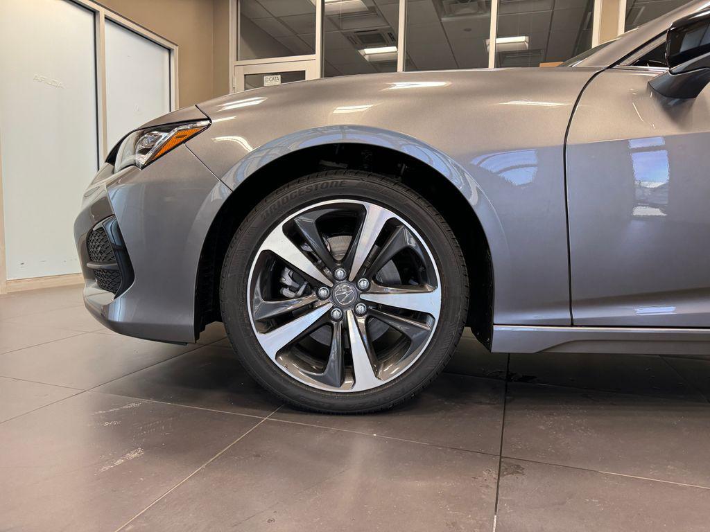 new 2025 Acura TLX car, priced at $47,195