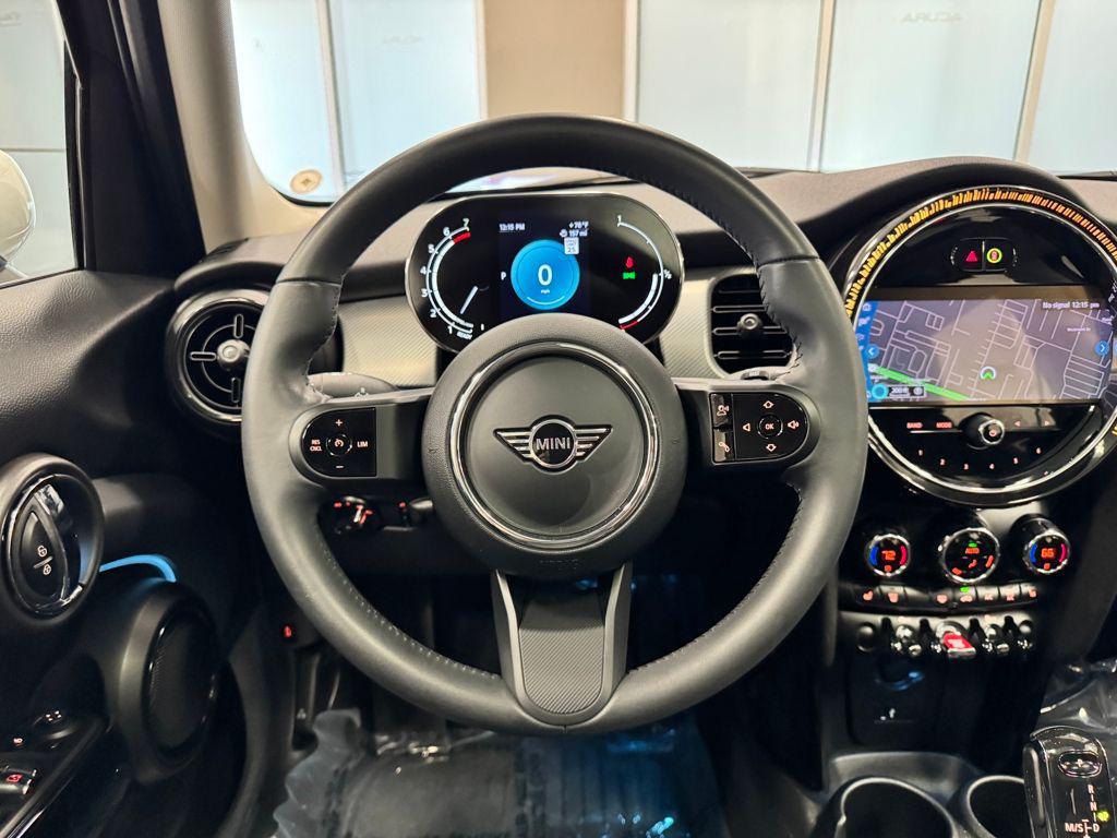 used 2024 MINI Hardtop car, priced at $26,274