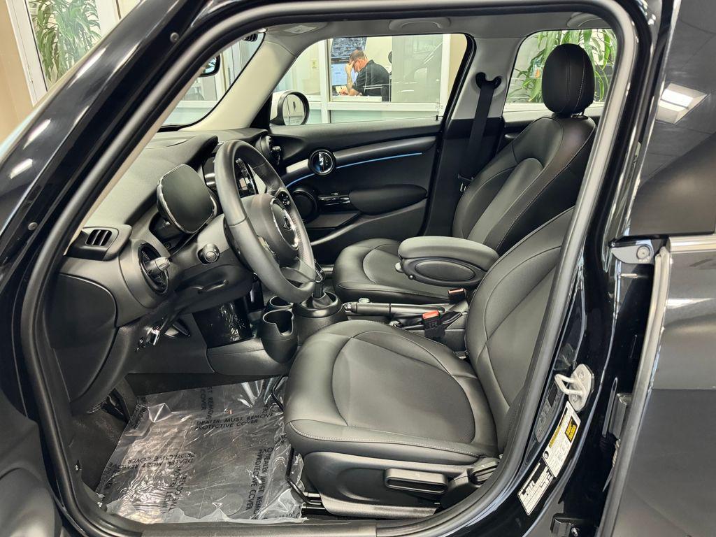 used 2024 MINI Hardtop car, priced at $26,274