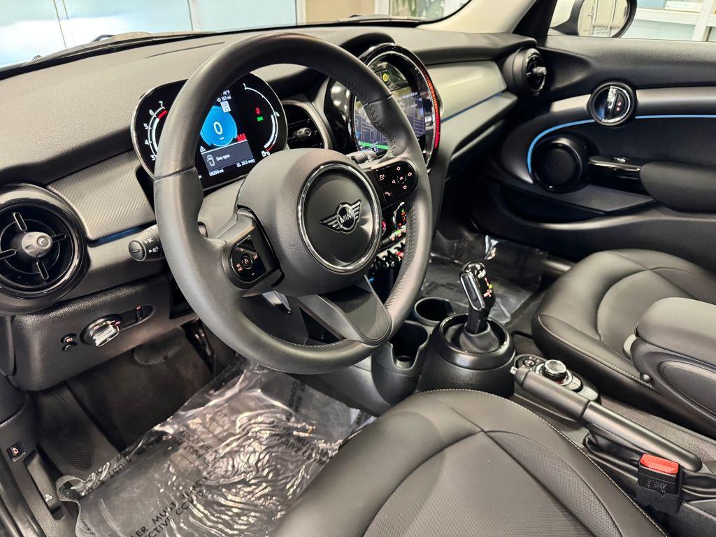 used 2024 MINI Hardtop car, priced at $26,274