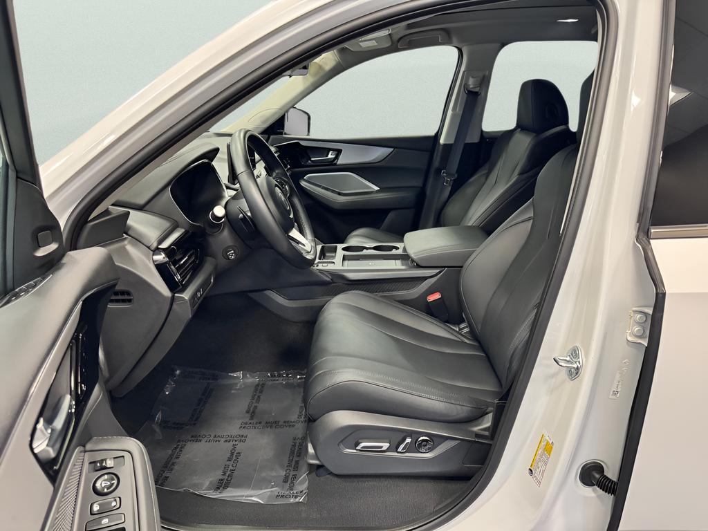 used 2025 Acura MDX car, priced at $48,607