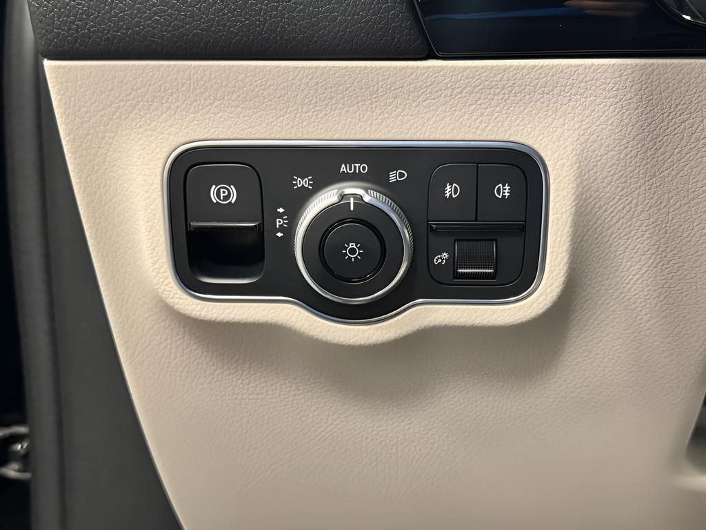 used 2021 Mercedes-Benz GLA 250 car, priced at $29,500