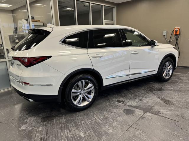 used 2022 Acura MDX car, priced at $38,888