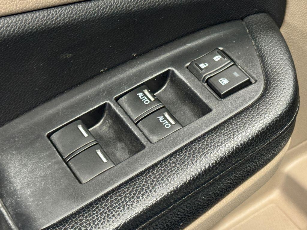 used 2018 Honda Pilot car, priced at $15,750