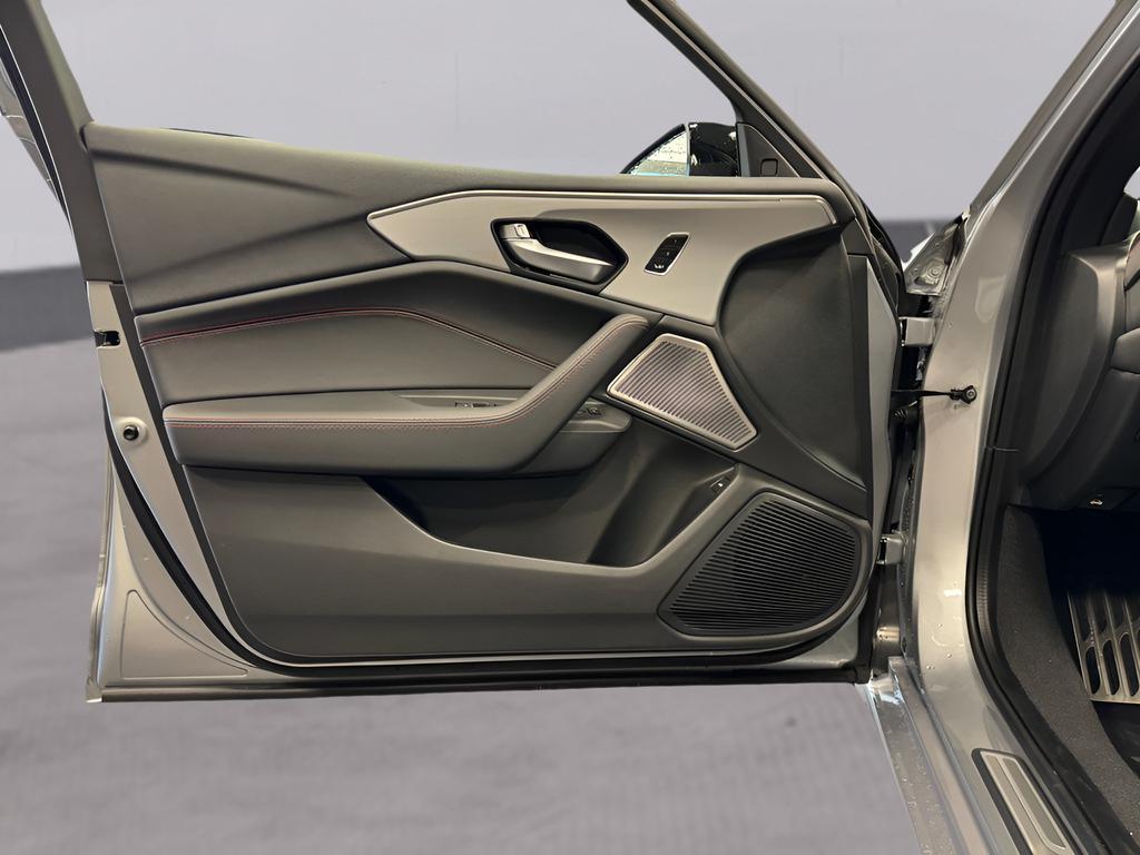 new 2025 Acura TLX car, priced at $46,595