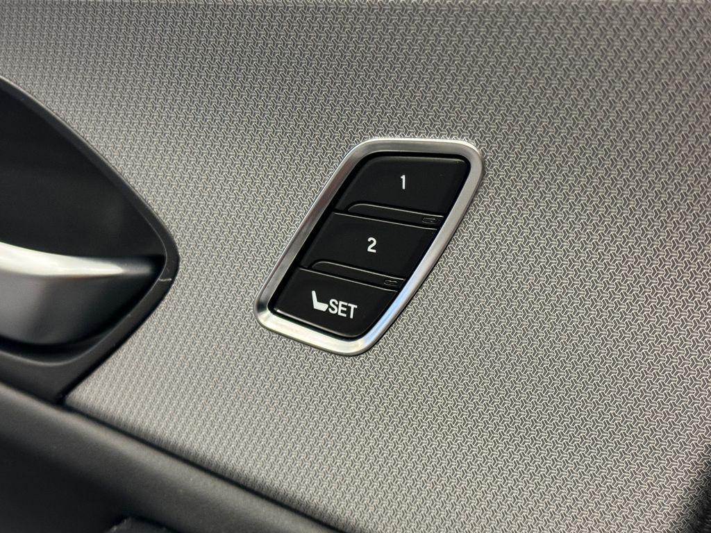 new 2025 Acura TLX car, priced at $46,595