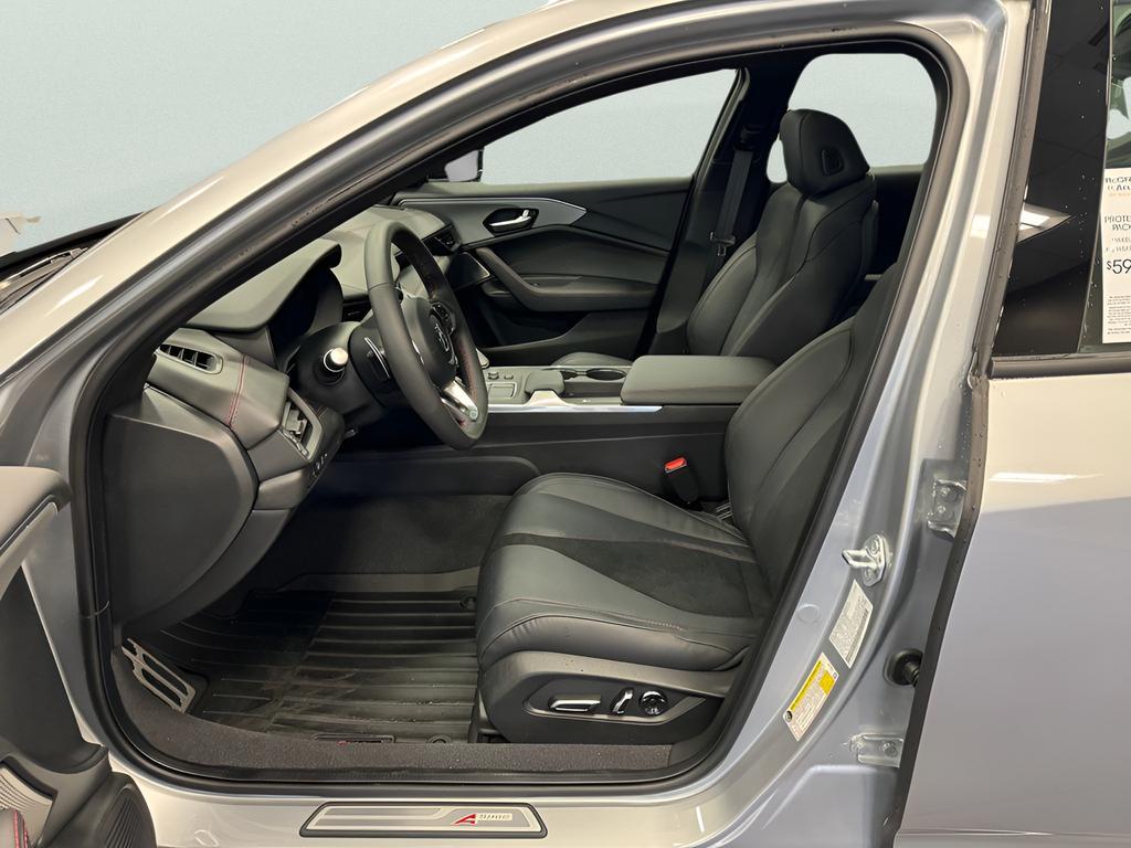 new 2025 Acura TLX car, priced at $46,595