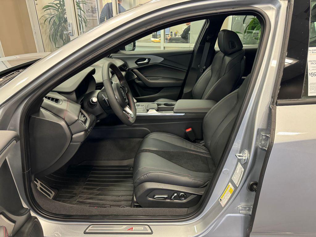 new 2025 Acura TLX car, priced at $46,595