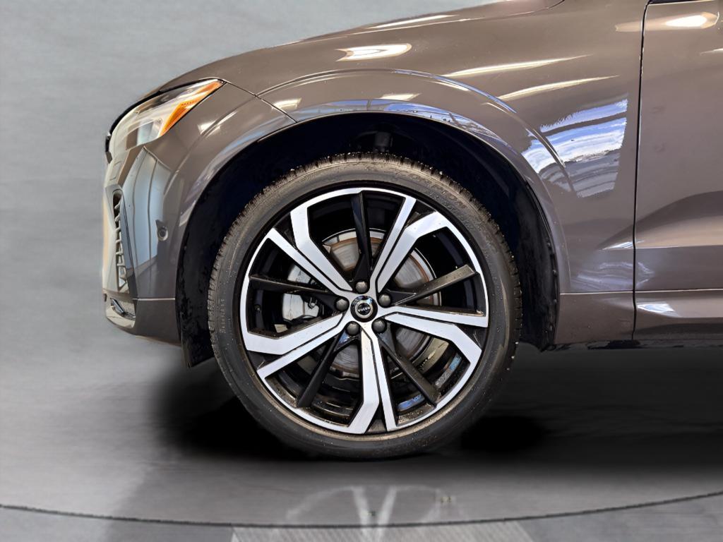 used 2022 Volvo XC60 car, priced at $36,897