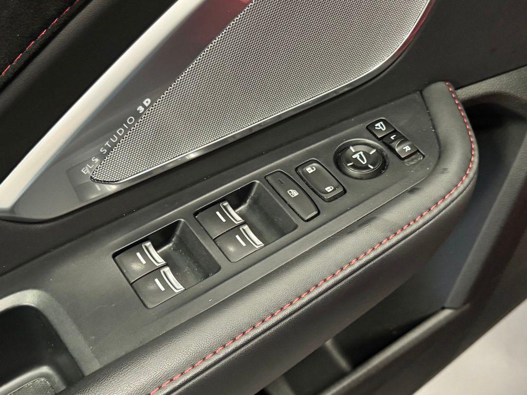 used 2023 Acura RDX car, priced at $38,990