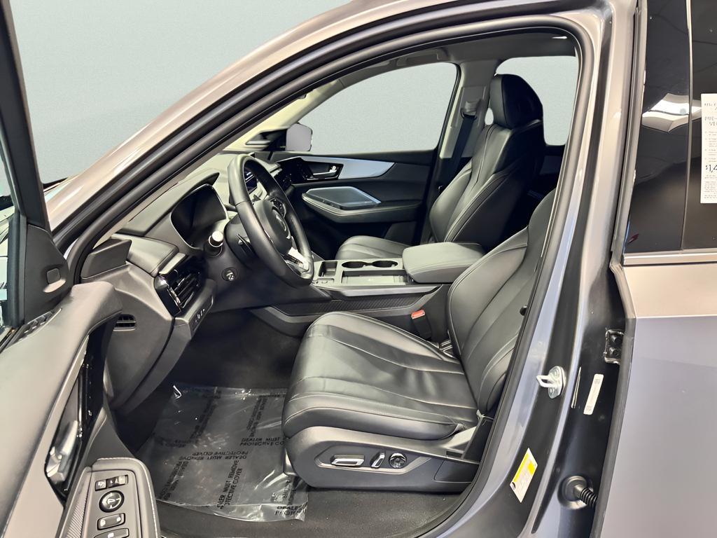 used 2025 Acura MDX car, priced at $48,994