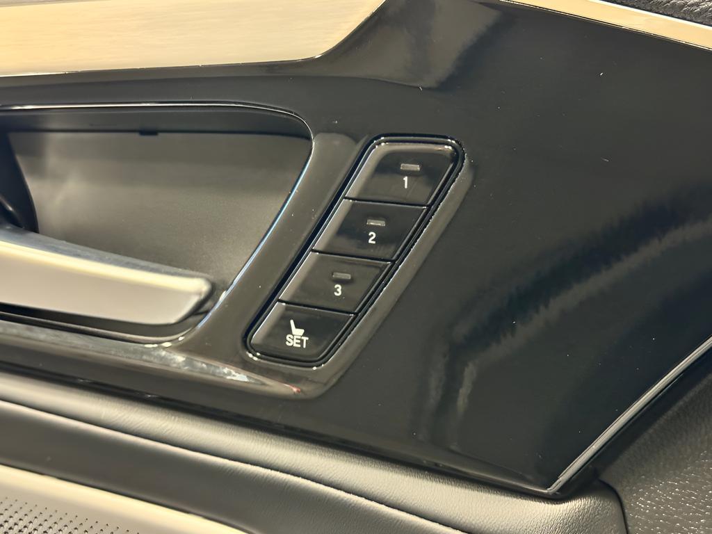 used 2025 Acura MDX car, priced at $48,994