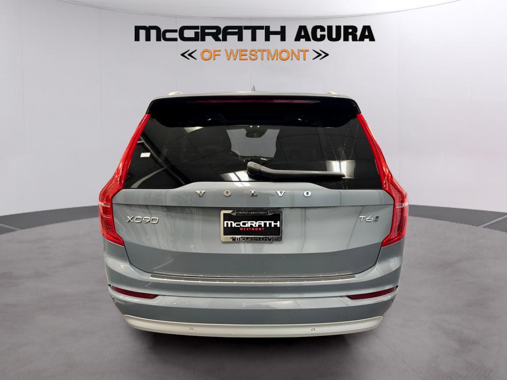 used 2022 Volvo XC90 car, priced at $34,990