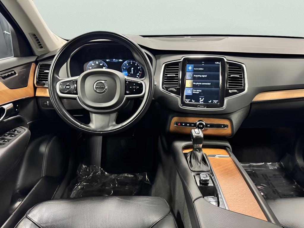 used 2022 Volvo XC90 car, priced at $34,990