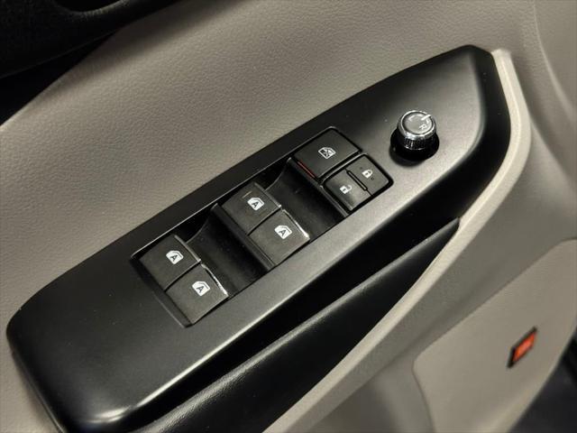 used 2014 Toyota Highlander car, priced at $20,546