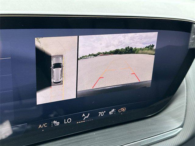 new 2025 Buick Envision car, priced at $40,581