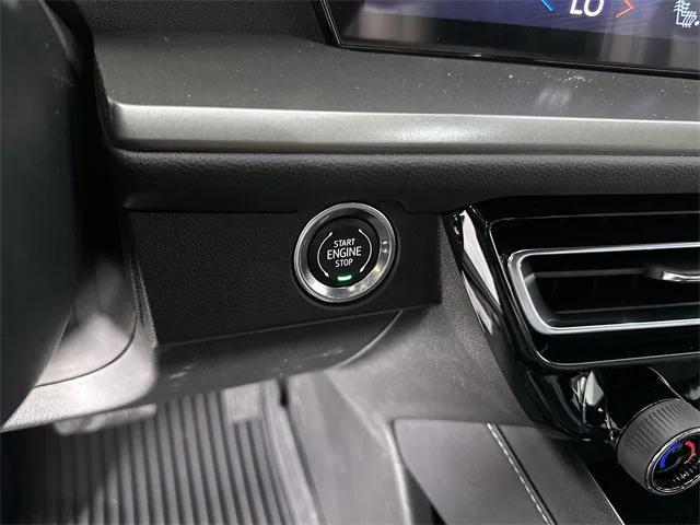 new 2025 Chevrolet Traverse car, priced at $46,977