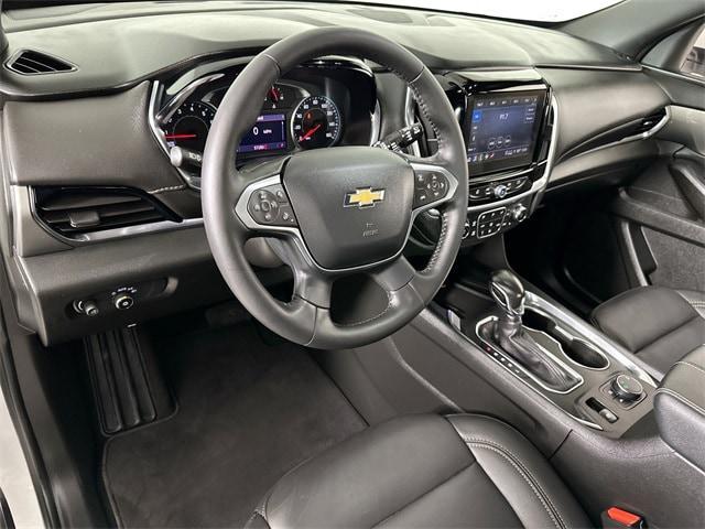 used 2022 Chevrolet Traverse car, priced at $30,289