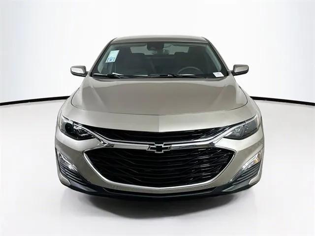 new 2025 Chevrolet Malibu car, priced at $25,360