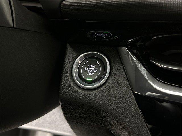 new 2025 Buick Envista car, priced at $33,721