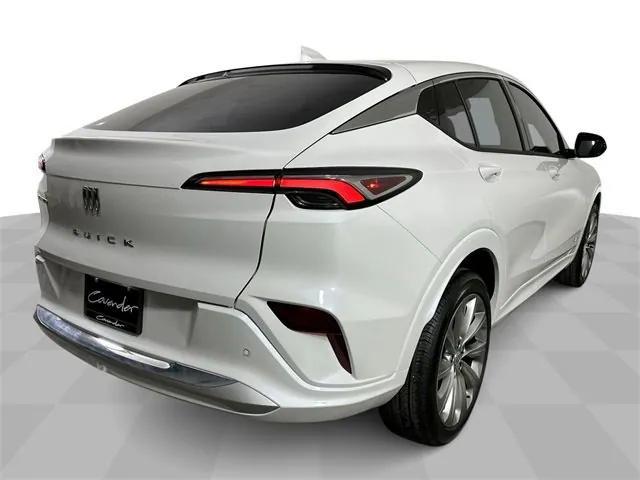 new 2025 Buick Envista car, priced at $33,721