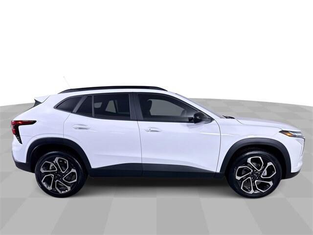 new 2026 Chevrolet Trax car, priced at $29,995