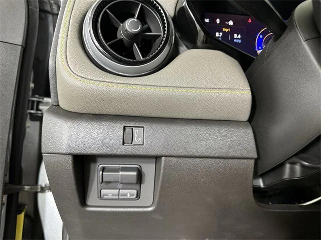 new 2025 Chevrolet Colorado car, priced at $52,614