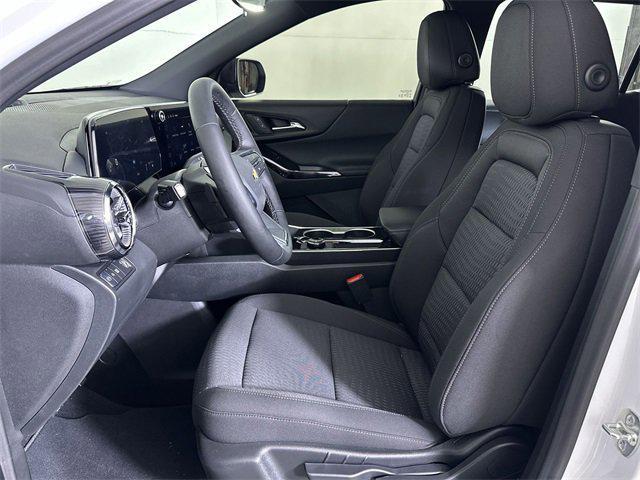 new 2026 Chevrolet Equinox car, priced at $32,490