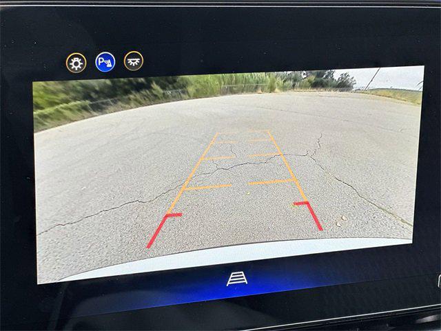 new 2026 Chevrolet Equinox car, priced at $32,490