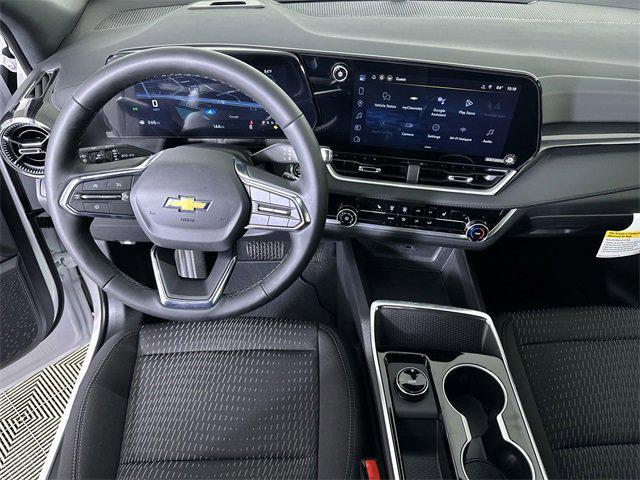 new 2026 Chevrolet Equinox car, priced at $32,490