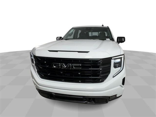 new 2025 GMC Sierra 1500 car, priced at $61,045