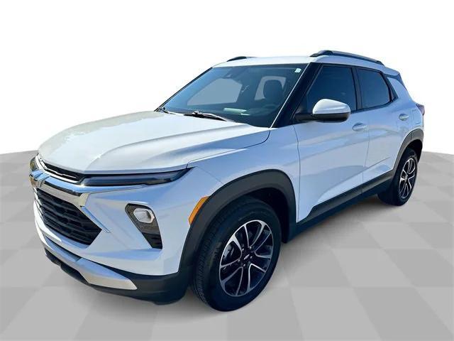used 2025 Chevrolet TrailBlazer car, priced at $23,487