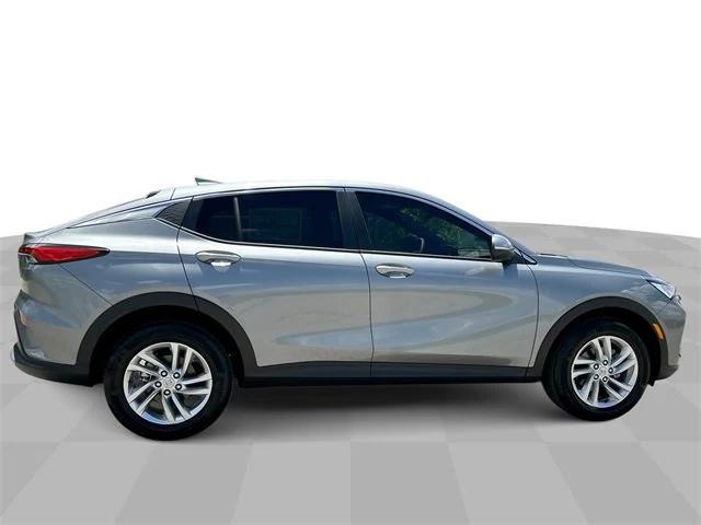 new 2025 Buick Envista car, priced at $29,533