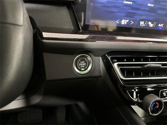 new 2025 Chevrolet Traverse car, priced at $57,918