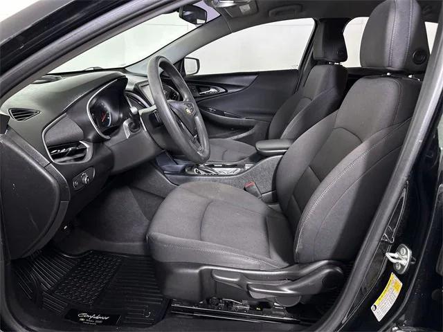 used 2018 Chevrolet Malibu car, priced at $13,100