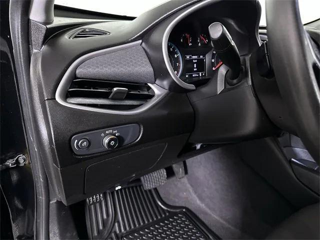 used 2018 Chevrolet Malibu car, priced at $13,100