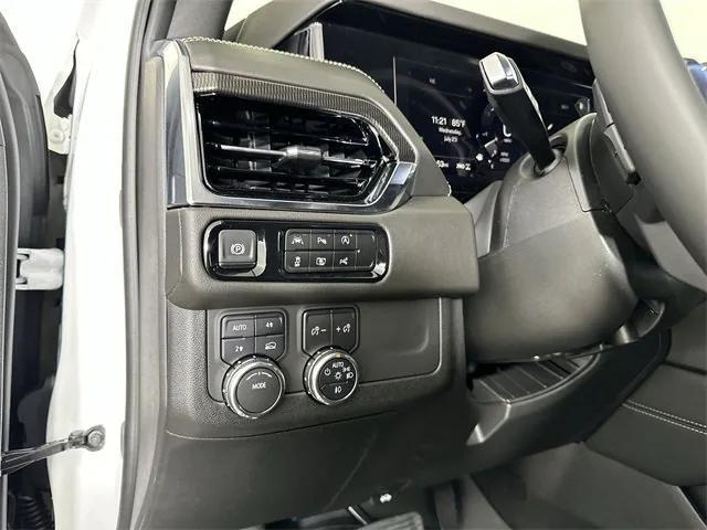 new 2025 GMC Yukon car, priced at $75,127