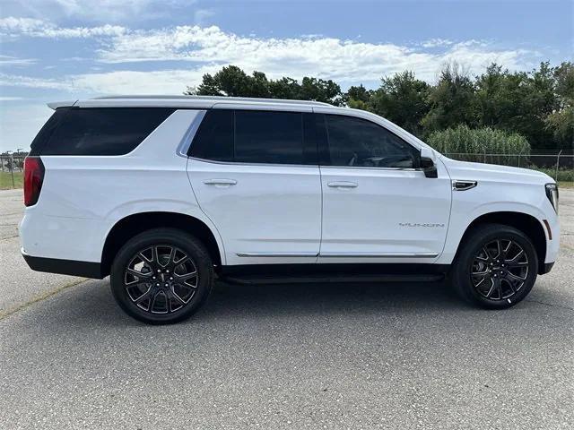 new 2025 GMC Yukon car, priced at $75,127