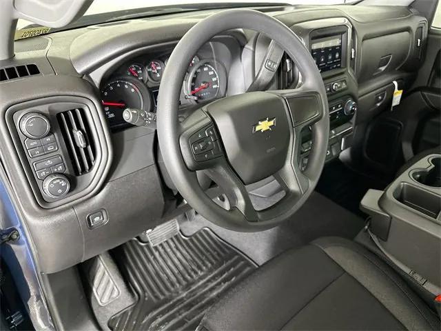 new 2024 Chevrolet Silverado 1500 car, priced at $49,610