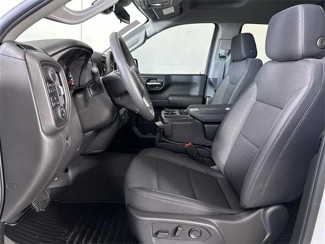 new 2025 Chevrolet Silverado 1500 car, priced at $46,204