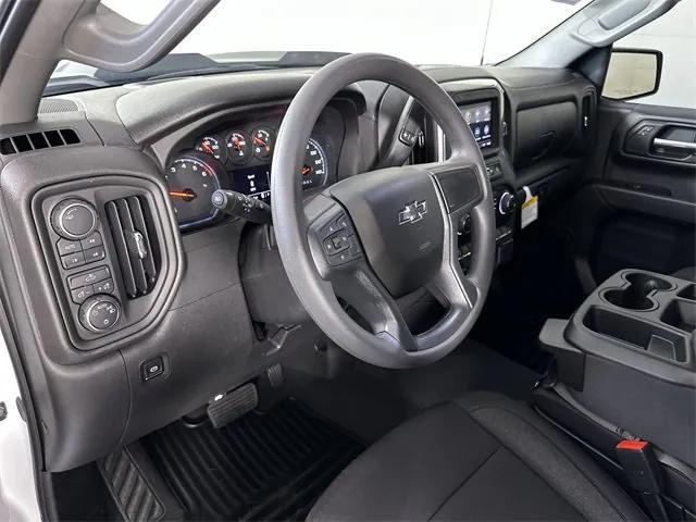 new 2025 Chevrolet Silverado 1500 car, priced at $46,204