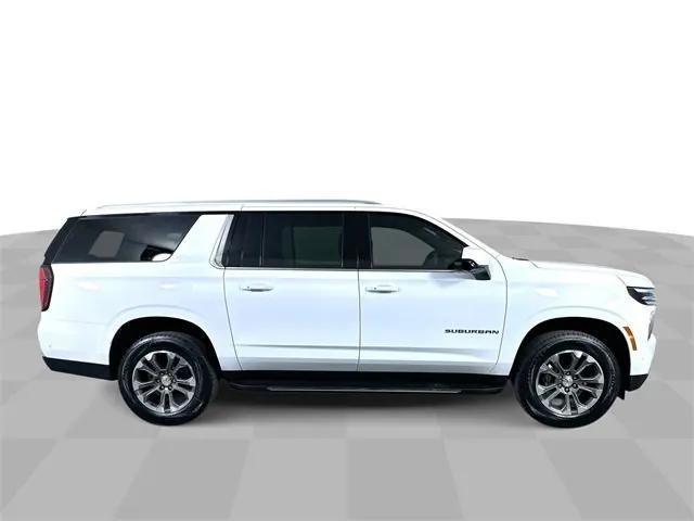 new 2025 Chevrolet Suburban car, priced at $67,595