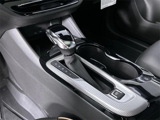 new 2025 Buick Envista car, priced at $32,034