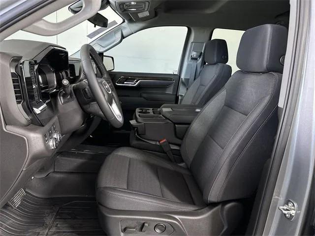 new 2025 GMC Sierra 1500 car, priced at $47,584